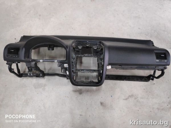 Арматурно табло VW Golf 5 2005г.