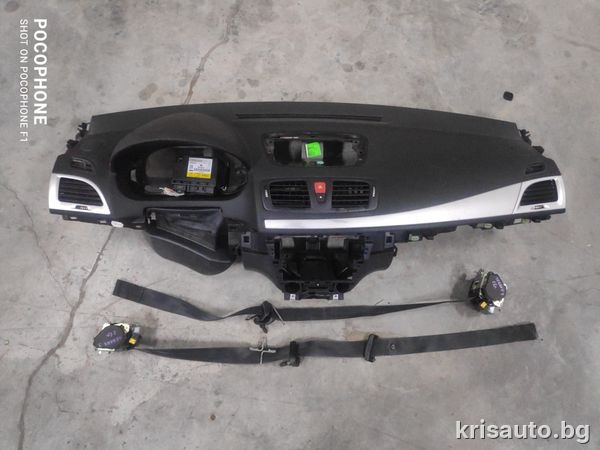 Арматурно табло Renault Megane 3 / Рено Меган 3 2012г.