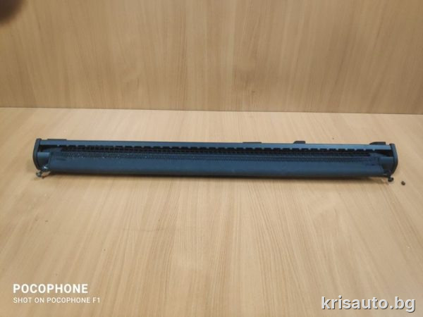 Предпазна мрежа за куче – преграда Volvo V50 2009г.