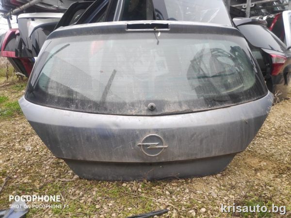 Врата багажник Opel Astra H hatchback / Опел Астра хечбек 2005г.