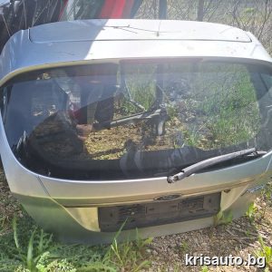 Врата багажник Ford Fiesta/ Форд Фиеста хечбек 2010г.