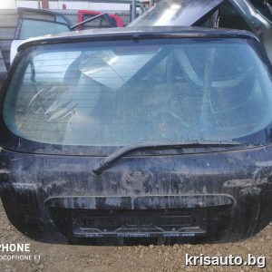 Врата багажник Toyota Corolla / Тойота Корола 2002г.