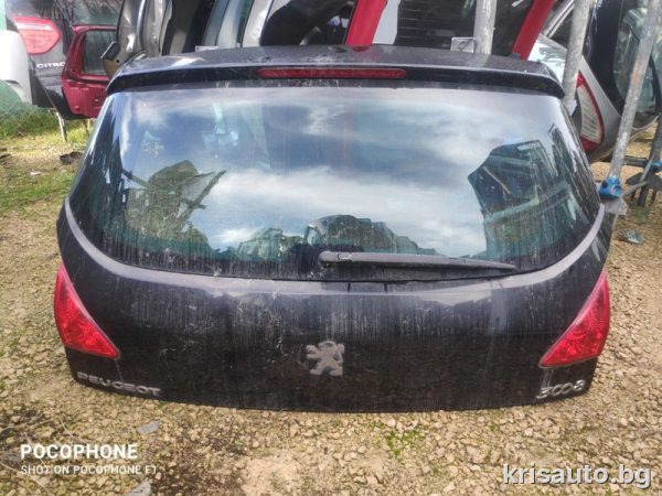 Врата багажник Peugeot 3008 / Пежо 3008 2013г