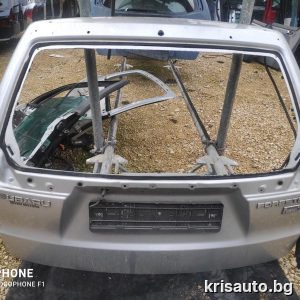 Врата багажник Subaru Forester / Субару Форестър 2011г Със Забележки!