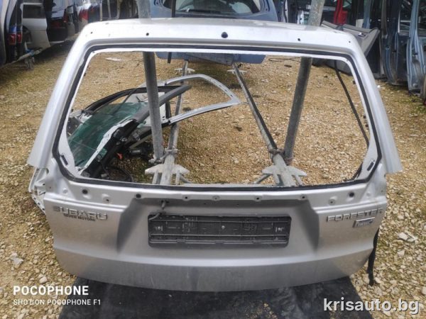 Врата багажник Subaru Forester / Субару Форестър 2011г Със Забележки!