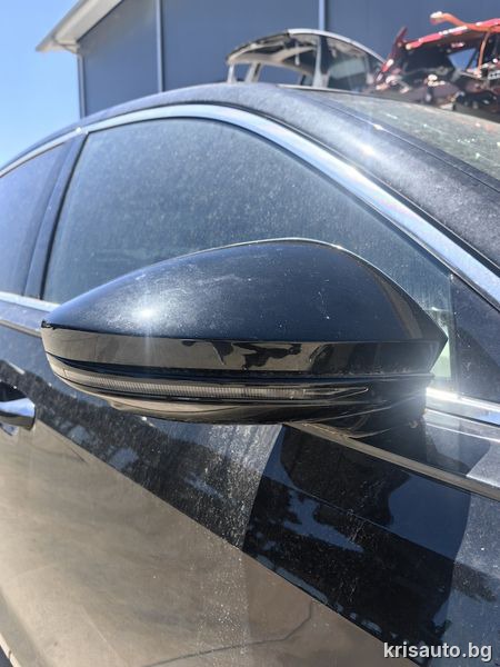 Дясно Огледало Ауди А8 /  Audi A8 D5 2018г