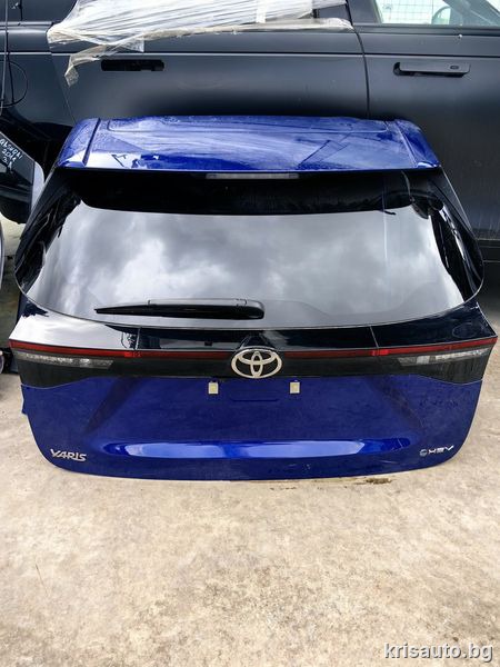 Врата – багажник Toyota Yaris Cross/ Тойота Ярис Крос 2025г