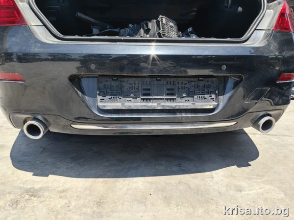 Задна броня с дупки за парктроници BMW 6 F13 2015г / БМВ 6 серия Ф13