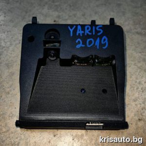 Камера за предно стъкло Toyota Yaris / Тойота Ярис 2019г