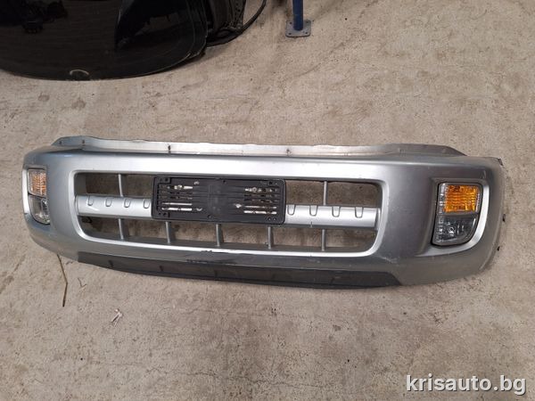 Предна броня Toyota RAV4 / Тойота Рав4 2002г.