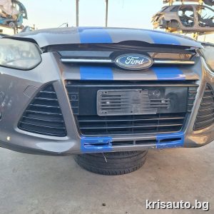Предна броня с парктроници Ford Focus  / Форд Фокус 2013г.