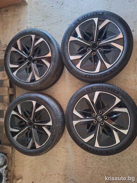 4бр Джанти с гуми 19 цола 5×114.3 Mazda 6-E / Мазда 6-Е 2024г.