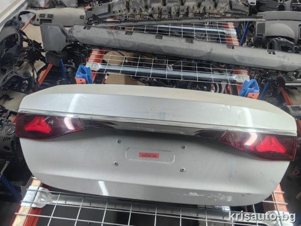 Заден капак – врата багажник Mercedes E-class W214 / Мерцедес Е класа