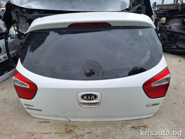 Врата багажник Kia Rio hatchback / Киа Рио хечбек 2015г.