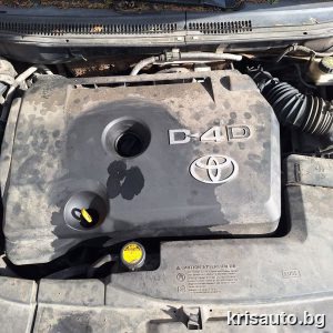 Двигател Toyota Avensis 2.2D4D / Тойота Авенсис 2.2Д4Д 2005г. Код: 2AD