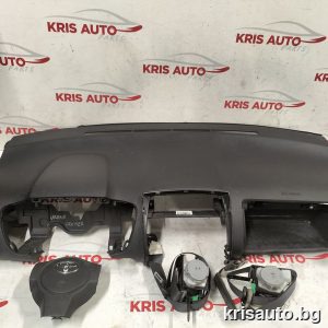Арматурно табло Toyota Urban Cruiser / Тойота Урбан Крузер 2012г.