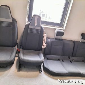 Салон - седалки VW E-UP hatchback / Фолксваген Е-ЪП 2021г.